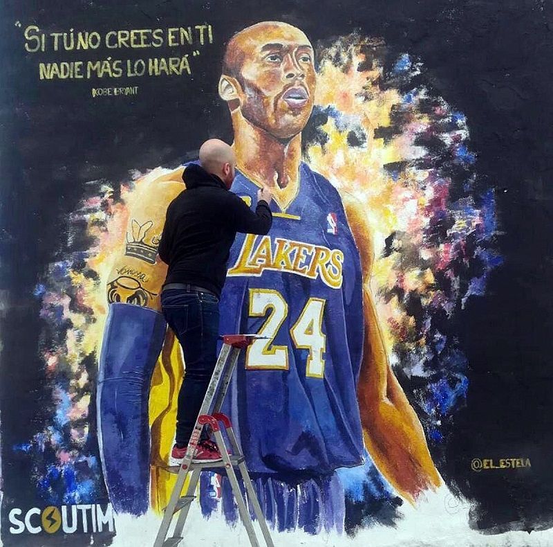 Mural completo de Kobe Bryant en València